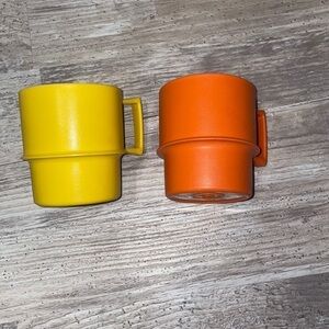 Vintage Tupperware cups (2)